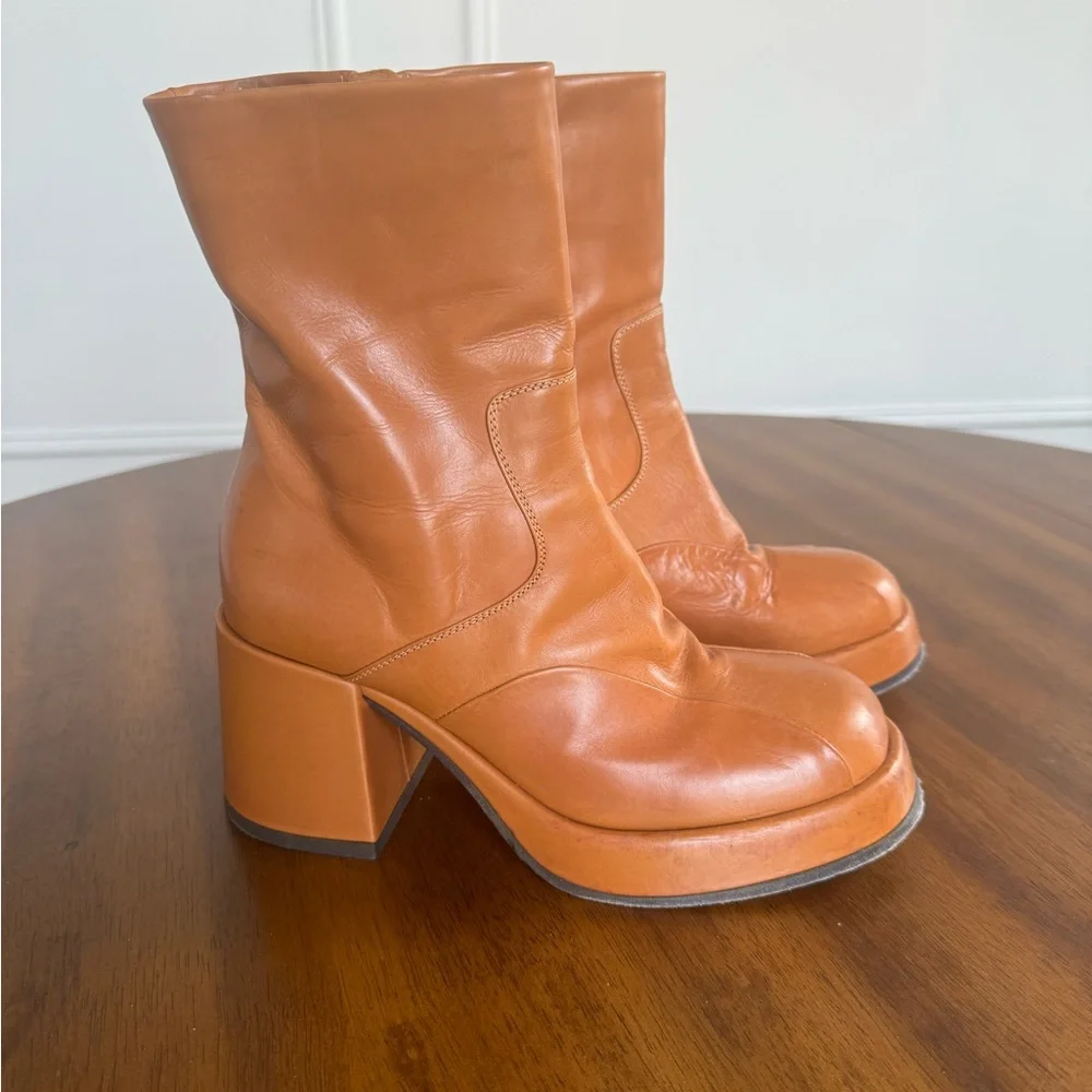 70s inspired leather ankle boots from Vero Cuoio. Made in Italy, real leather. - Picture 1 of 4